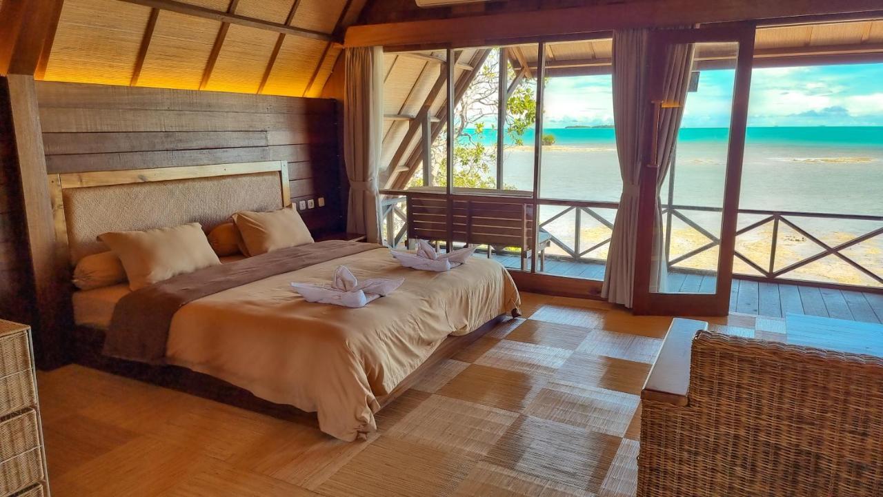 Sienna Resort Maratua Island Exterior photo